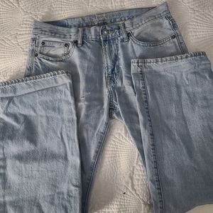 America Eagle jeans